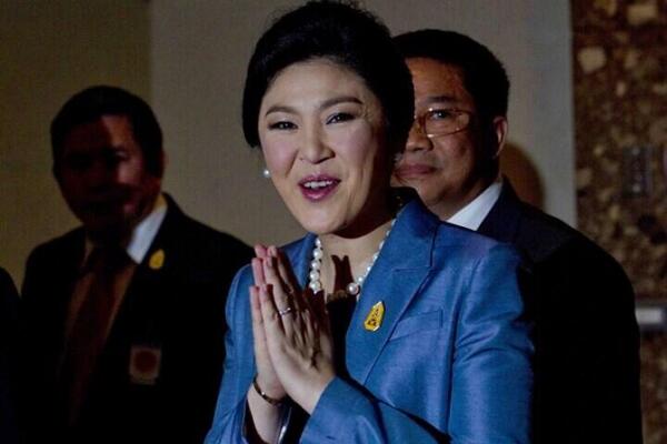 ยิ่งลักษณ์ ชินวัตร ยิ่งลักษณ์ ชินวัตร