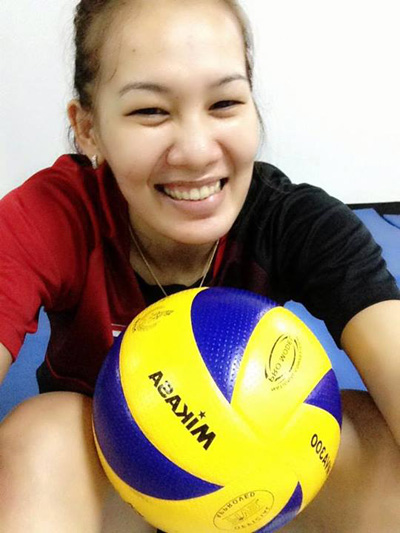 อัมพร หญ้าผา อัมพร หญ้าผา