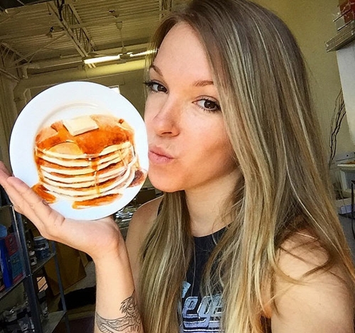 ศิลปะบนจานอาหาร ศิลปะบนจานอาหาร