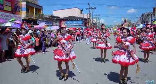คลิปดรัมเมเยอร์โรงเรียนชะอวดวิทยาคาร พลิ้วสุด ๆ คลิปดรัมเมเยอร์โรงเรียนชะอวดวิทยาคาร พลิ้วสุด ๆ