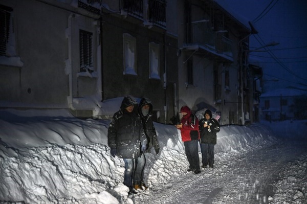 แผ่นดินไหว แผ่นดินไหว