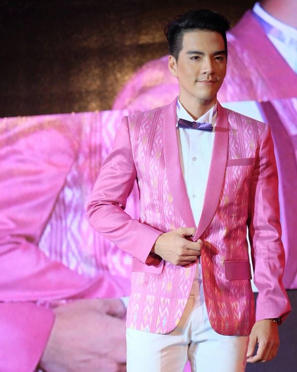 นิว วงศกร นิว วงศกร