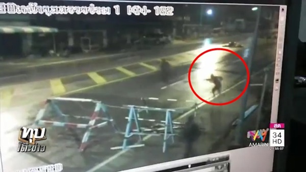 วินาทีโจรใต้บุกยิงถล่มจุดตรวจกรงปินัง วินาทีโจรใต้บุกยิงถล่มจุดตรวจกรงปินัง