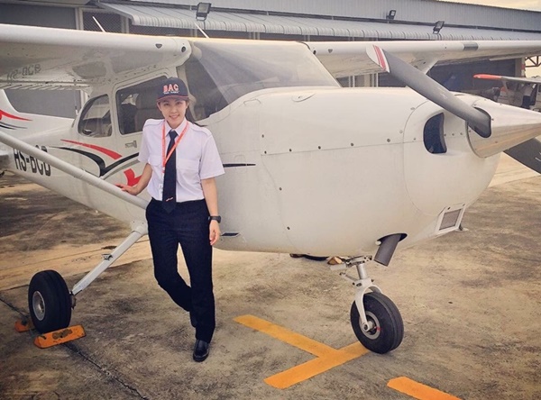 เอี๊ยม ปิยธิดา สุภาษี เอี๊ยม ปิยธิดา สุภาษี