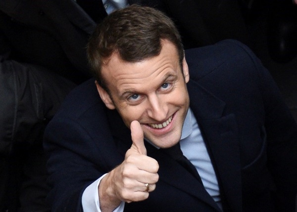 เอ็มมานูเอล มาครง (Emmanuel Macron) เอ็มมานูเอล มาครง (Emmanuel Macron)