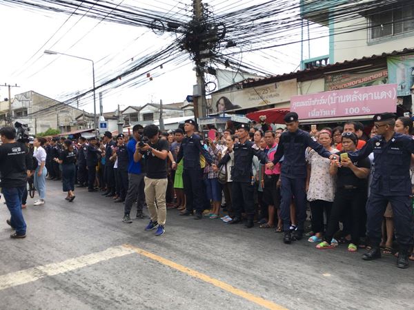 เปรี้ยว ฆ่าหั่นศพ เปรี้ยว ฆ่าหั่นศพ