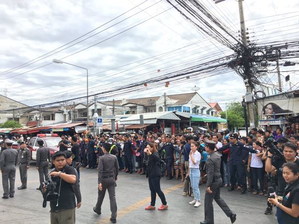 เปรี้ยว ฆ่าหั่นศพ เปรี้ยว ฆ่าหั่นศพ