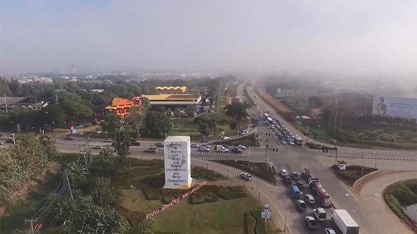 หลักกิโลเมตรยักษ์ หลักกิโลเมตรยักษ์