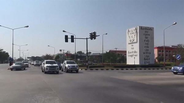 หลักกิโลเมตรยักษ์ หลักกิโลเมตรยักษ์