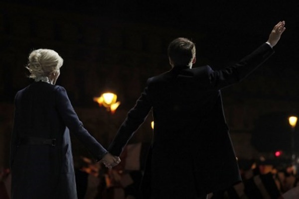 บริจิตต์ โทรนเญอซ์ บริจิตต์ โทรนเญอซ์