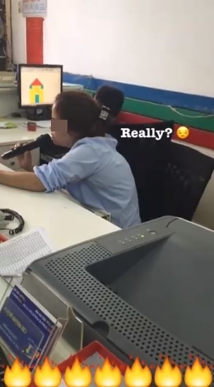 ร้องคาราโอเกะ ร้องคาราโอเกะ