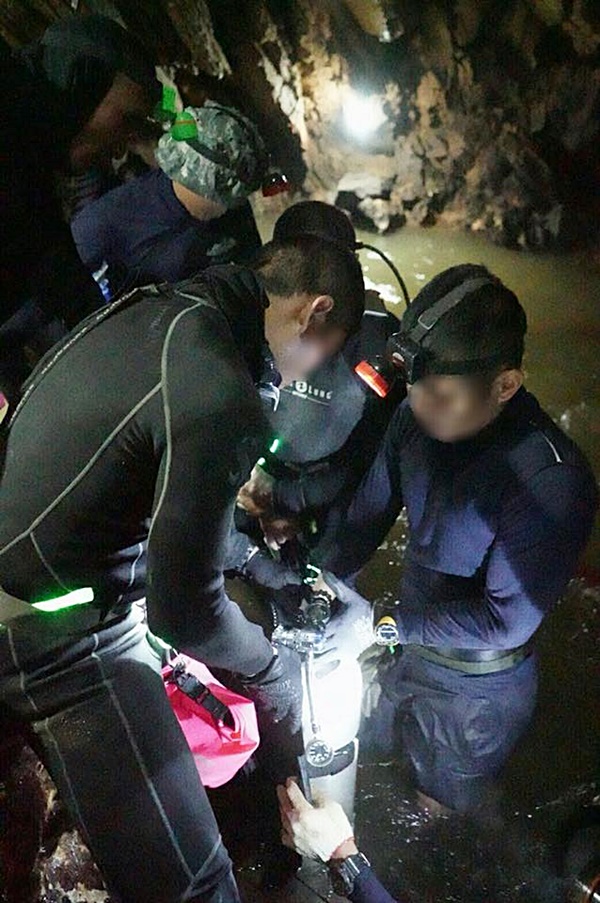 ภารกิจช่วยหมูป่า ภารกิจช่วยหมูป่า