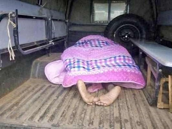 จิ๋มล็อก จิ๋มล็อก