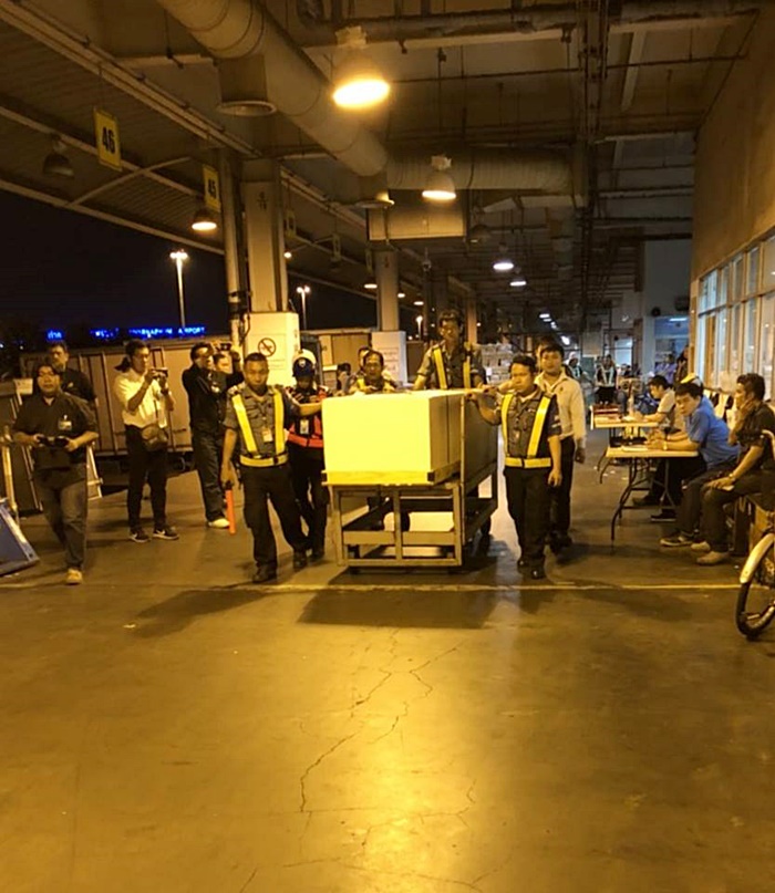 แทงนักศึกษาไทย แทงนักศึกษาไทย