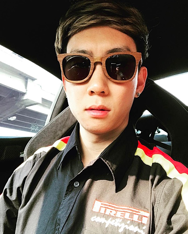 เบนซ์ เรซซิ่ง เบนซ์ เรซซิ่ง