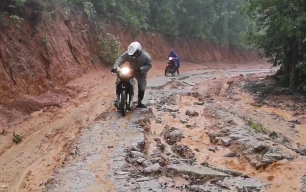 ครูบนดอย ครูบนดอย