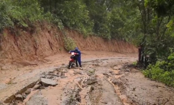 ครูบนดอย ครูบนดอย