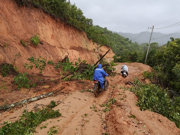 ครูบนดอย ครูบนดอย