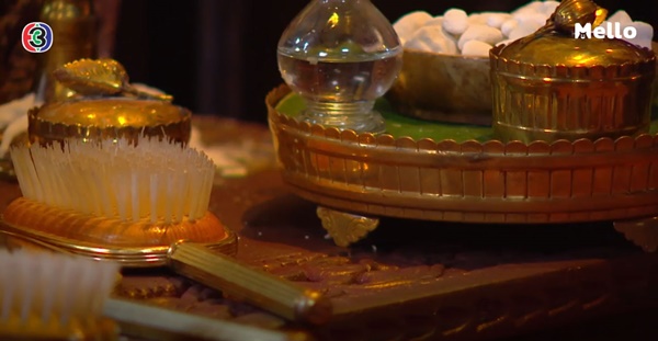 แป้งร่ำ แป้งร่ำ