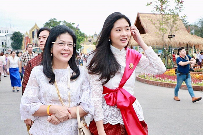 น้องจินนี่ ยศสุดา ลีลาปัญญาเลิศ น้องจินนี่ ยศสุดา ลีลาปัญญาเลิศ