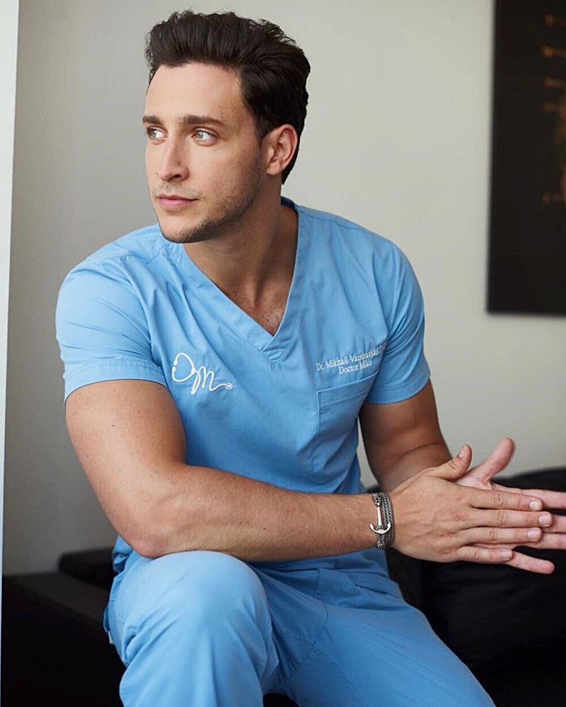 หมอหล่อ หมอหล่อ