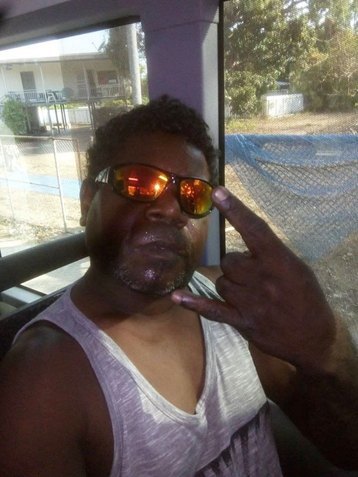 คนสู้กับจระเข้ คนสู้กับจระเข้