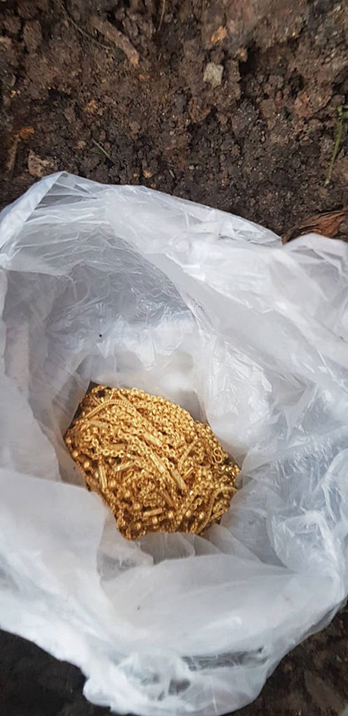 ปล้นทอง ปล้นทอง