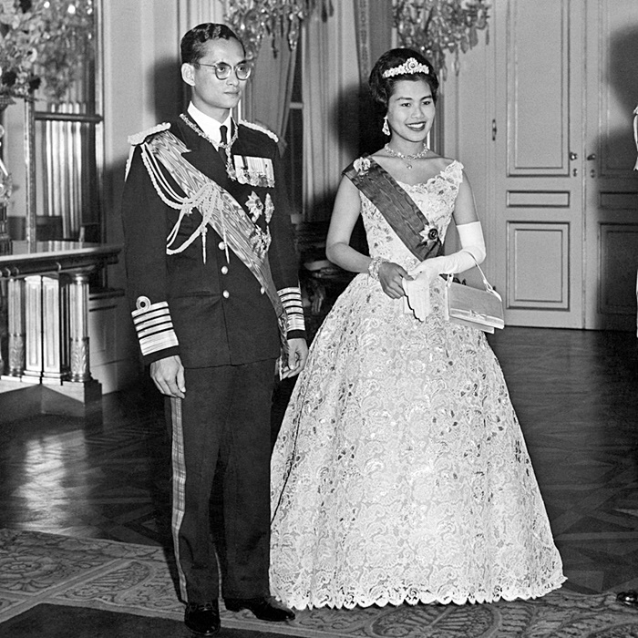 พระบรมฉายาลักษณ์ สมเด็จพระพันปีหลวง พระบรมฉายาลักษณ์ สมเด็จพระพันปีหลวง