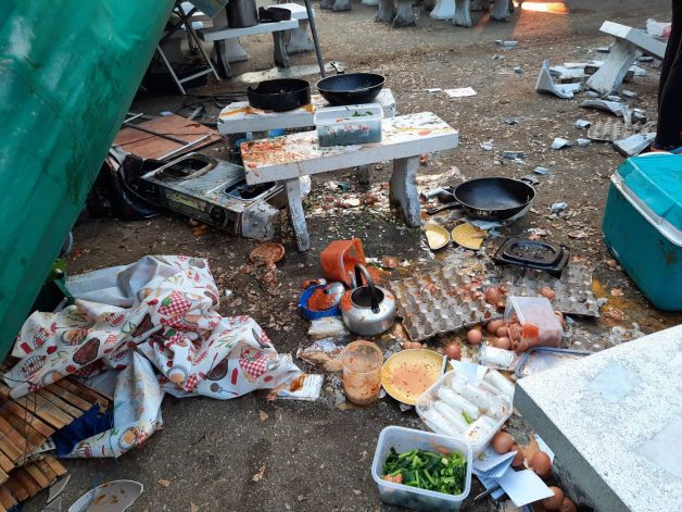 ขับเก๋งทะลุตลาด ขับเก๋งทะลุตลาด