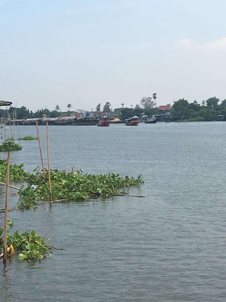 แกร็บ แกร็บ