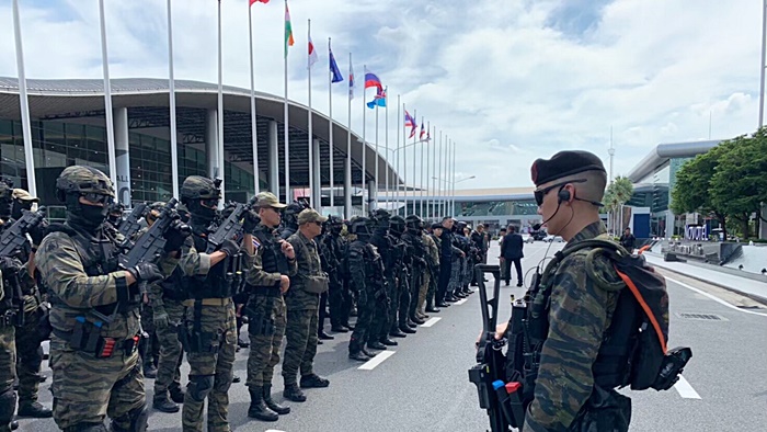 ร.ต.อ. ชานันท์ ชัยจินดา ลูกชาย บิ๊กแป๊ะ ร.ต.อ. ชานันท์ ชัยจินดา ลูกชาย บิ๊กแป๊ะ