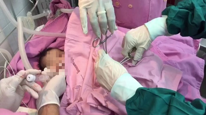 แม่ทำร้ายลูก แม่ทำร้ายลูก