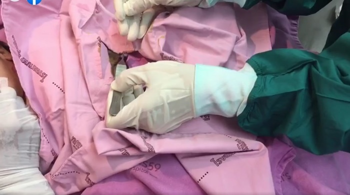 แม่ทำร้ายลูก แม่ทำร้ายลูก