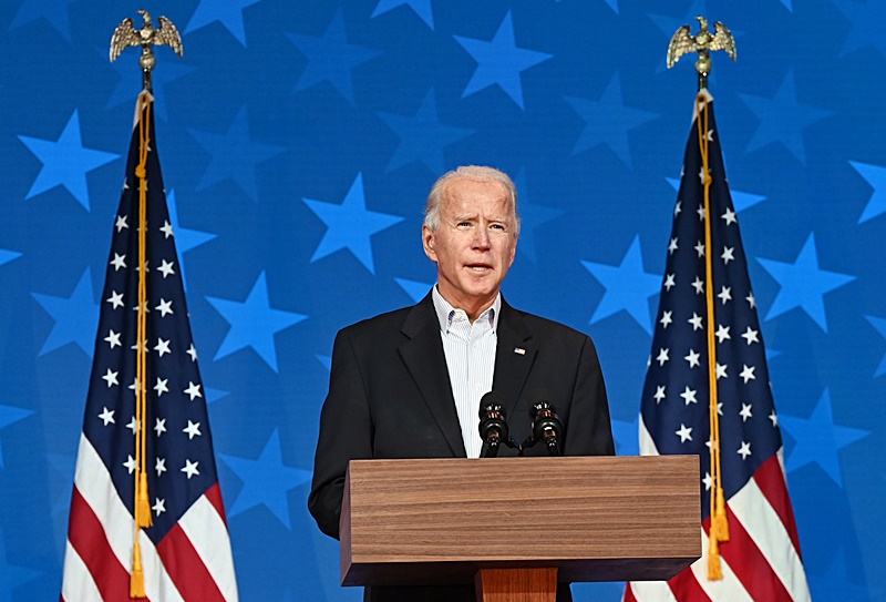 โจ ไบเดน โจ ไบเดน