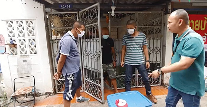 พ่อเลี้ยงทำร้ายลูกเลี้ยง พ่อเลี้ยงทำร้ายลูกเลี้ยง