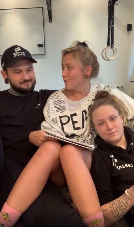 กิ๊กเป็นผู้หญิง กิ๊กเป็นผู้หญิง