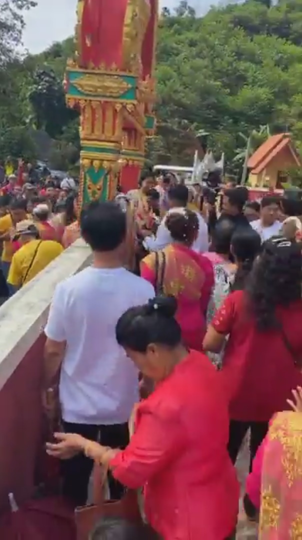 งานบวช จีจี้ปีโป้ งานบวช จีจี้ปีโป้