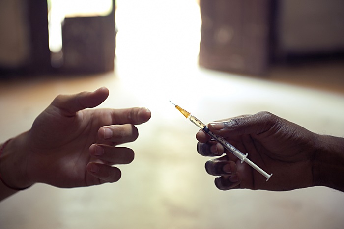 หนุ่มติดเอดส์ หนุ่มติดเอดส์