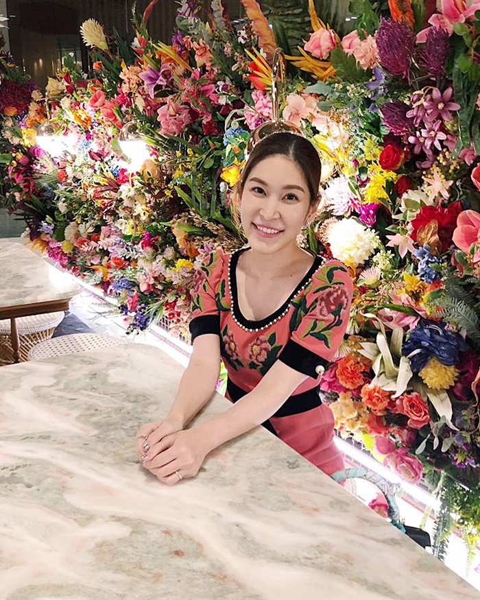 หมอบุ๋ม ผู้ช่วยโฆษก ศบค. หมอบุ๋ม ผู้ช่วยโฆษก ศบค.