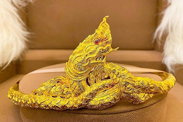 จีจี้ปีโป้ ใส่เครื่องประดับในงานบวช จีจี้ปีโป้ ใส่เครื่องประดับในงานบวช