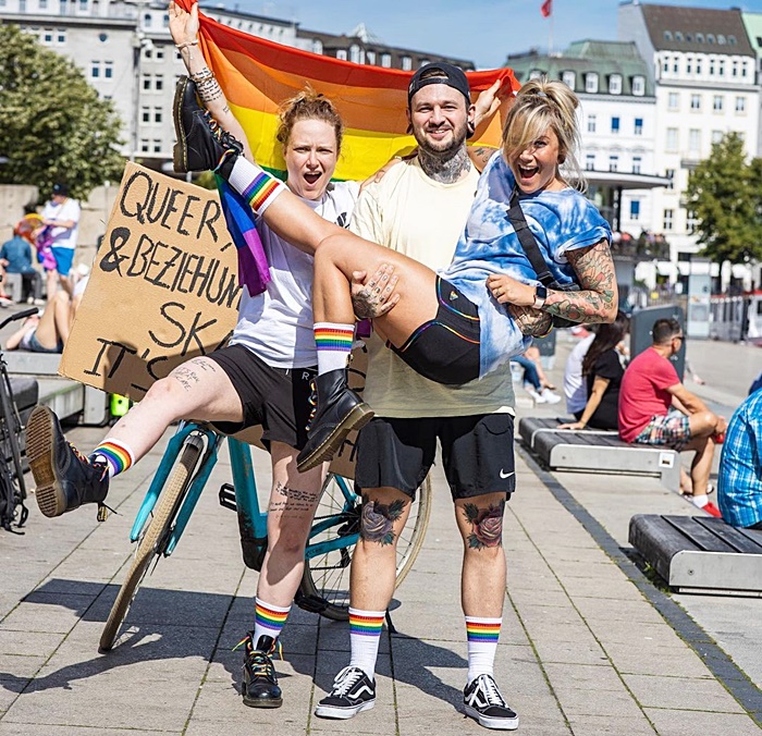 กิ๊กเป็นผู้หญิง กิ๊กเป็นผู้หญิง