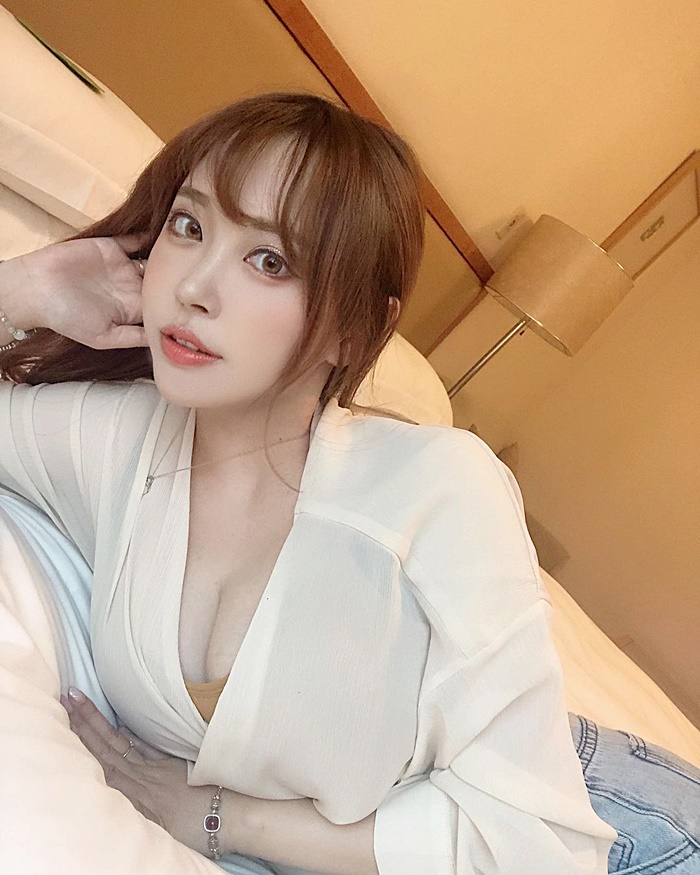 คลิปสาวสวยหน้าชั้นเรียน คลิปสาวสวยหน้าชั้นเรียน