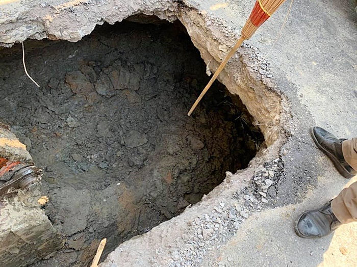 ดินสไลด์ ถ.เอกมัย ดินสไลด์ ถ.เอกมัย