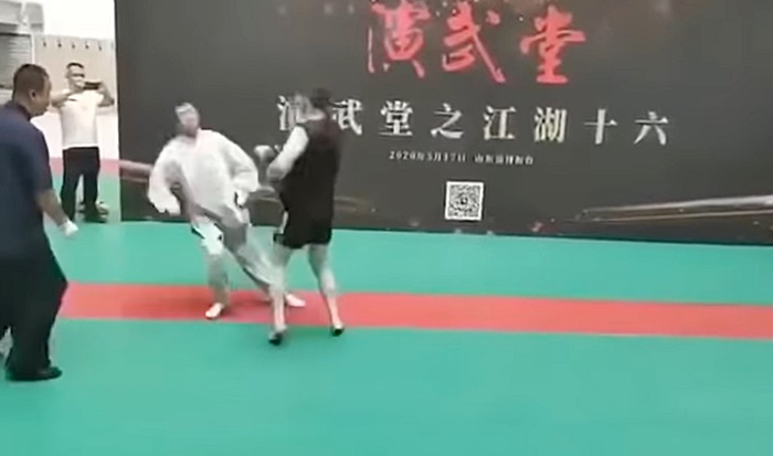 การต่อสู้ การต่อสู้