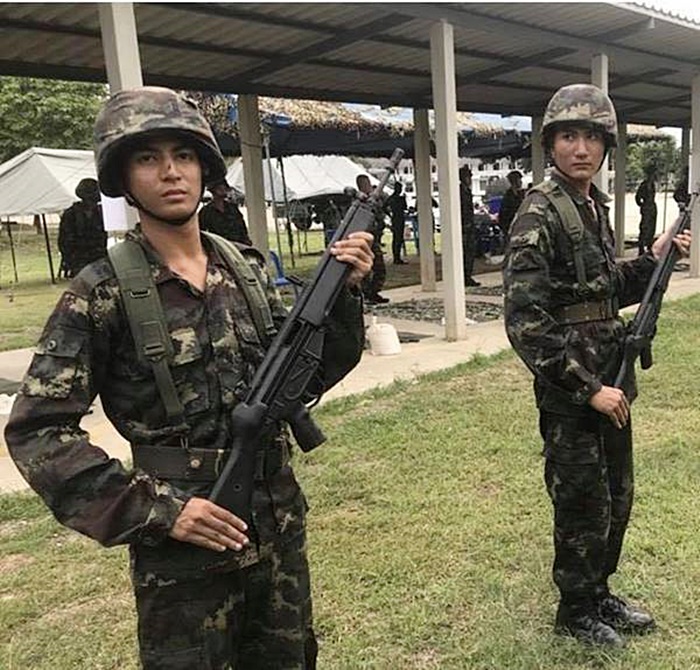 พริษฐ์ วัชรสินธุ พริษฐ์ วัชรสินธุ