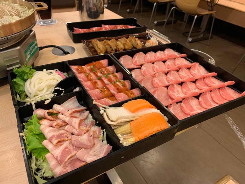 บุฟเฟ่ต์บาร์บีก้อน บุฟเฟ่ต์บาร์บีก้อน