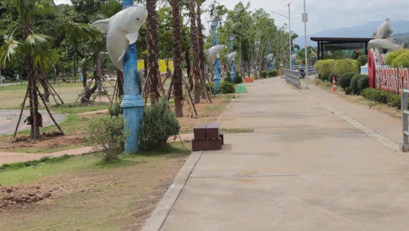 เสาไฟแปลก เสาไฟแปลก