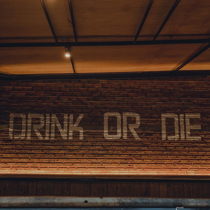 จะกลับมา เมื่อพวก...ออกไป ! จะกลับมา เมื่อพวก...ออกไป !