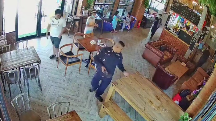 เนียนนอนฟรี กินฟรี 3 หมื่น เนียนนอนฟรี กินฟรี 3 หมื่น