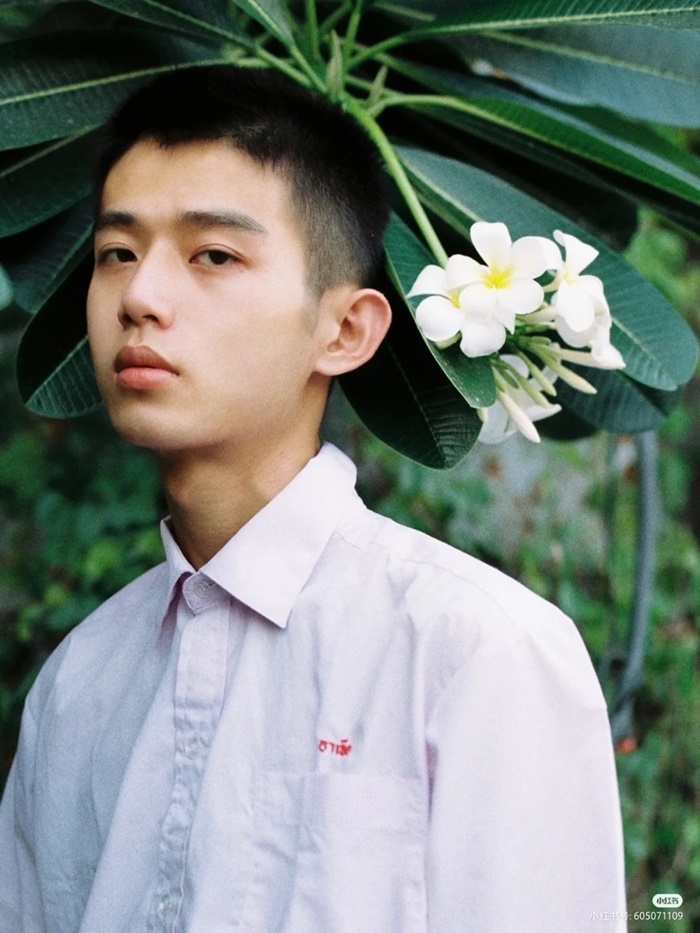 ชุดนักเรียนไทยโดนใจวัยรุ่นจีน ชุดนักเรียนไทยโดนใจวัยรุ่นจีน